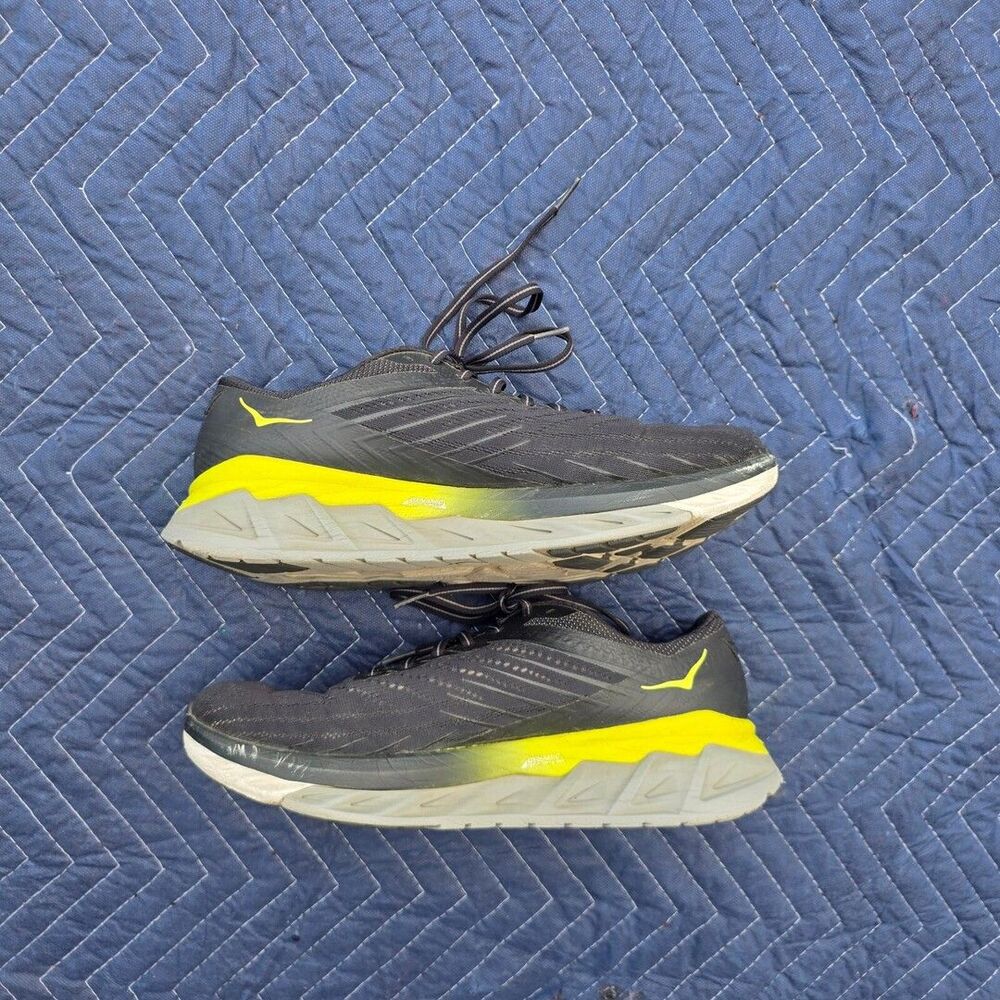 HOKA ONE ONE Arahi 4 Black/Evening Primrose sz 10 US - Picture 3 of 7
